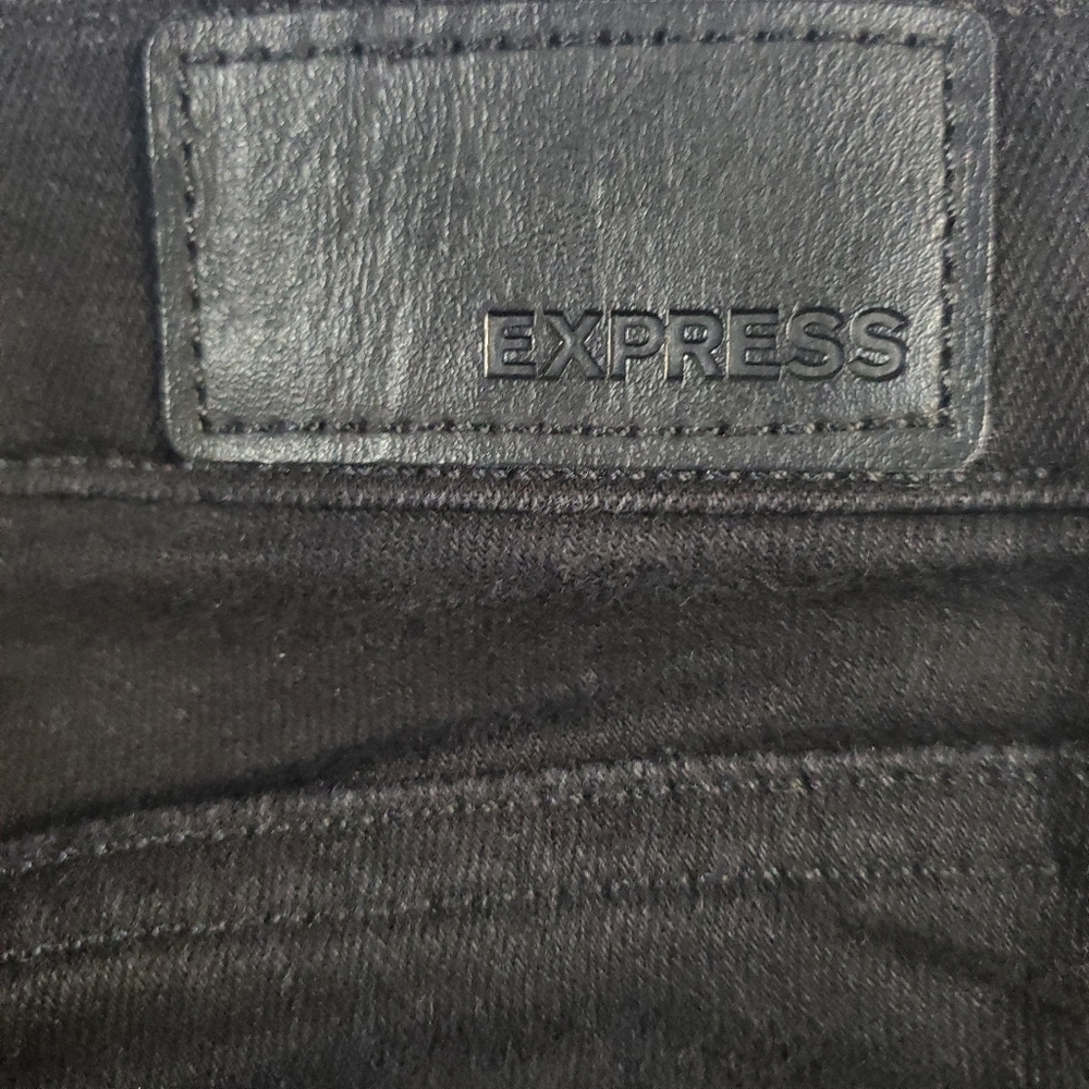 Express Mid-Rise Black Leggings - Picture 7 of 8